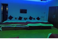 Madan Residency Amritsar, 750m from Golden Temple, Amritsar