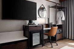 Sanctity Hotel Rancho Cucamonga, Tapestry Collection Hilton, Mexicali