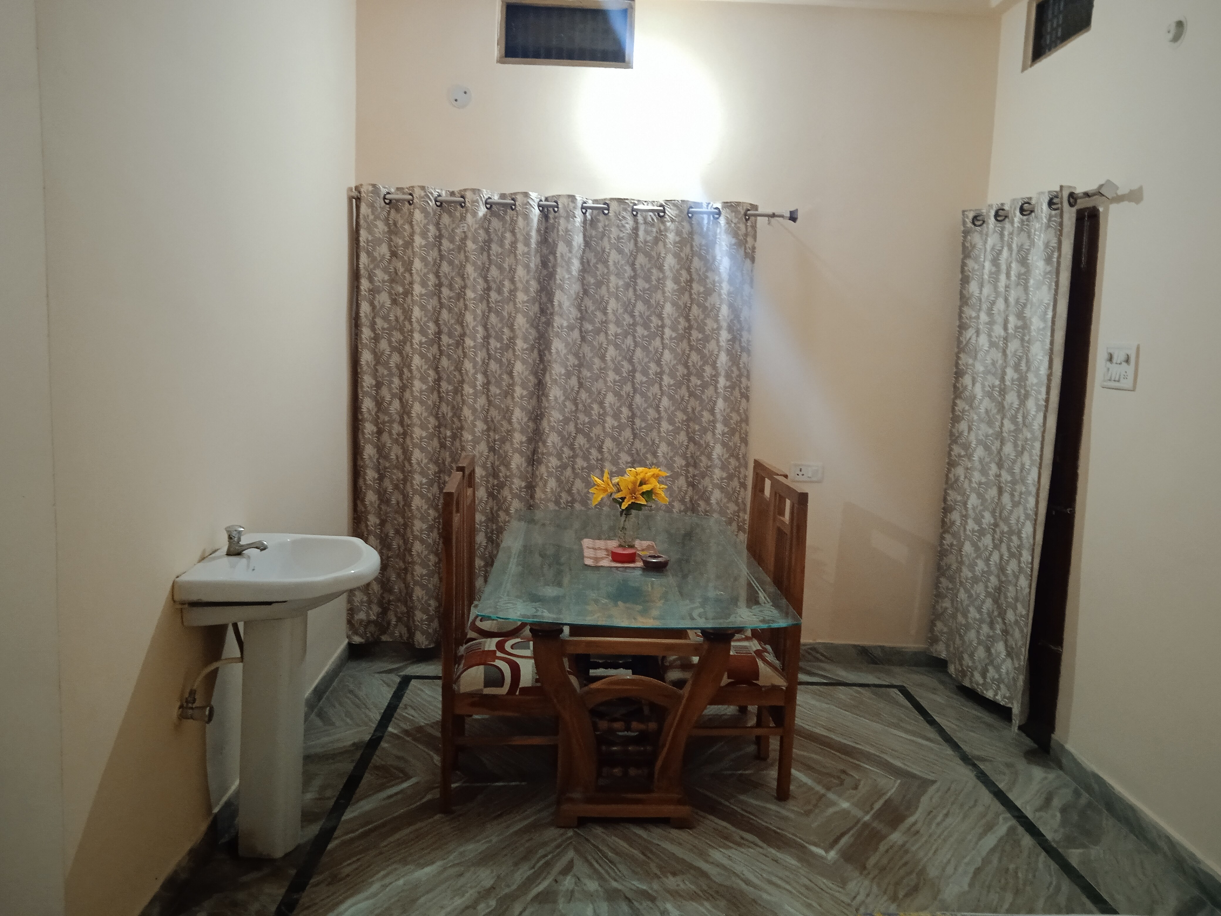 Geet Homestay 2BHK - Tap to explore photos