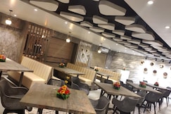 DEVKI NANDAN RESORT, Bauda