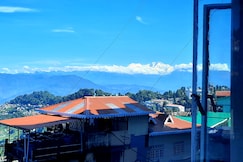 Crown Ville Guest House, Kalimpong