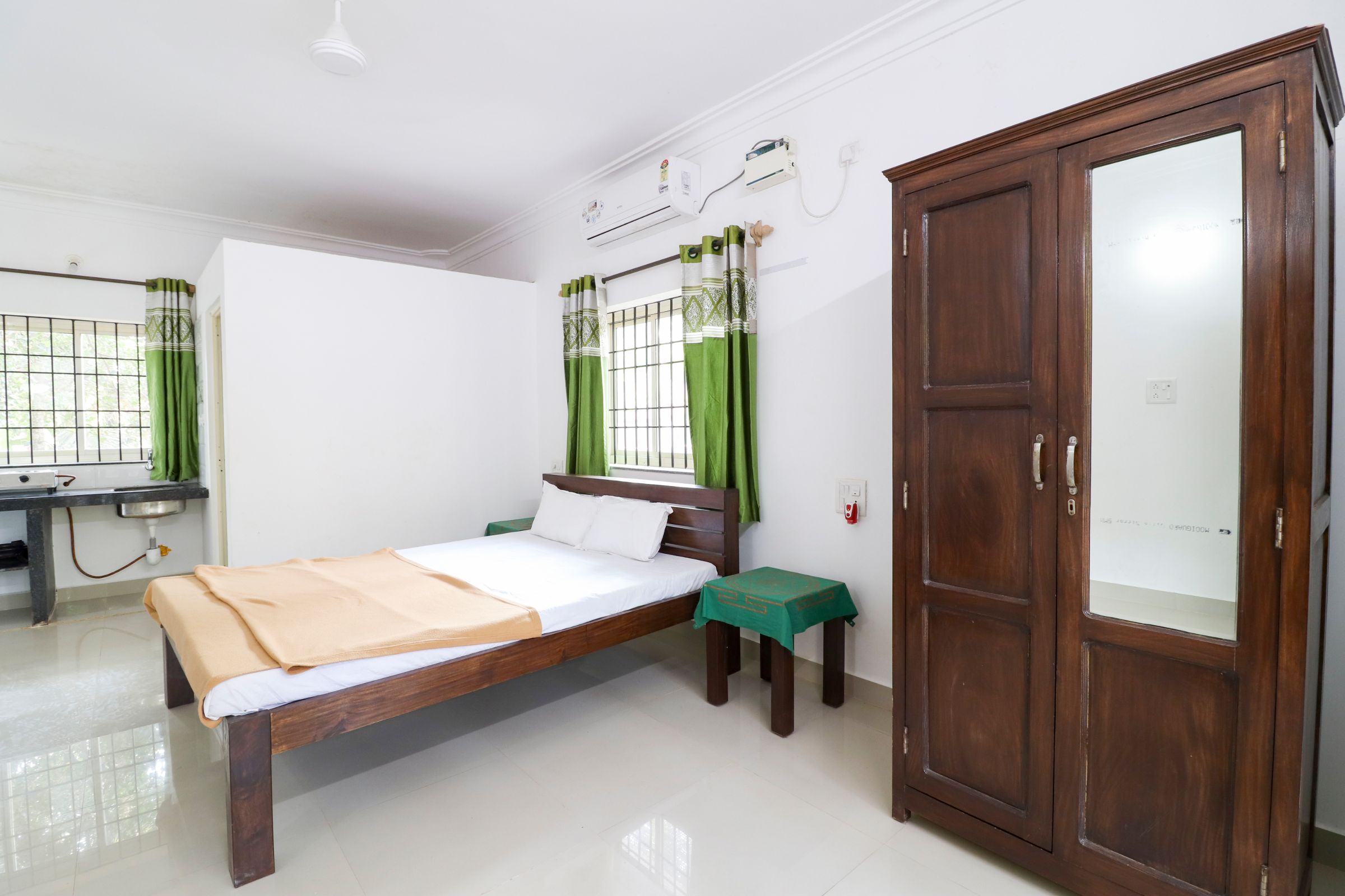 Krishhna Homestay - Tap to explore photos