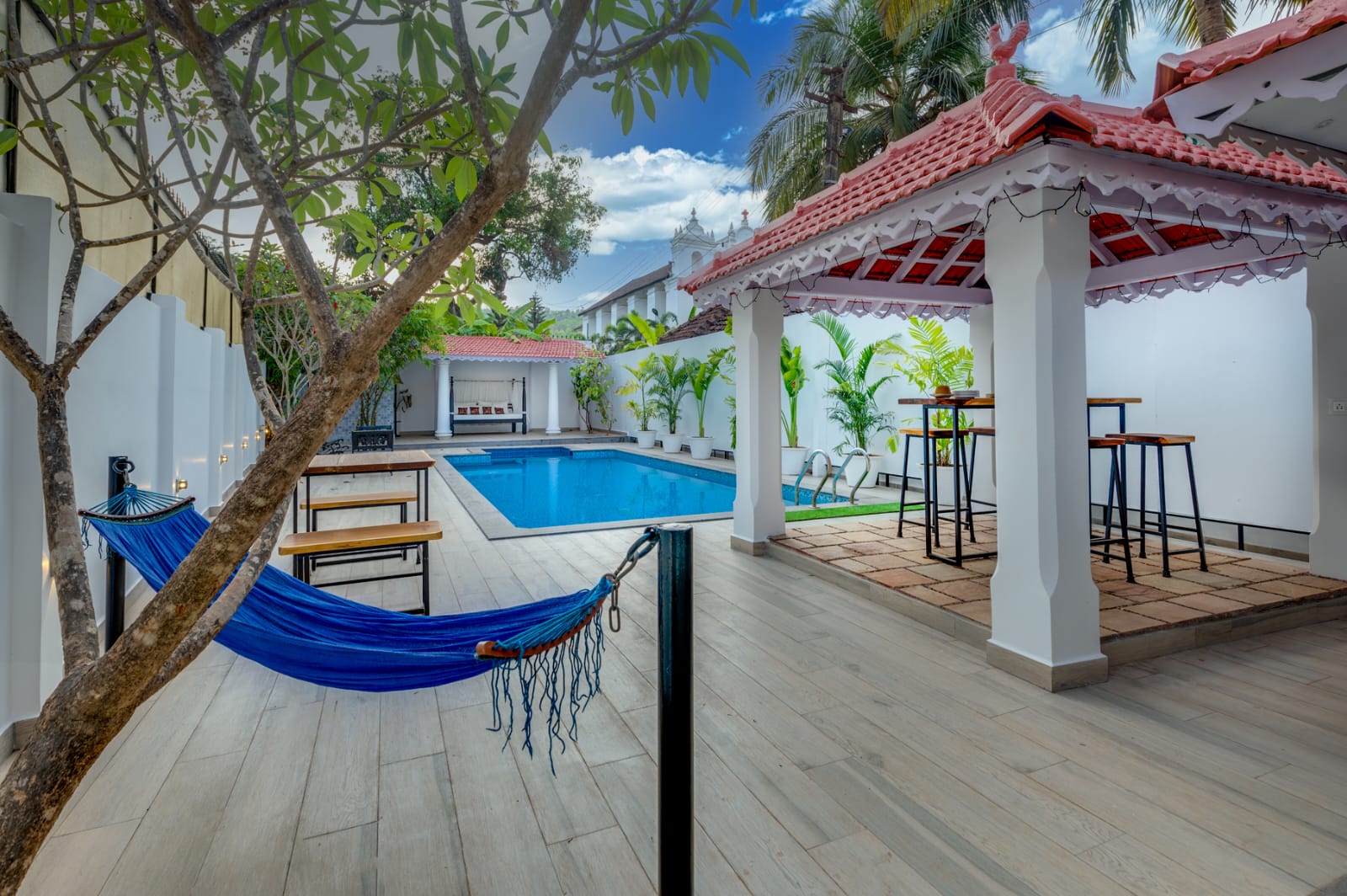 Casa DCruz -A Luxurious 4BHK Villa With Pool - Tap to explore photos