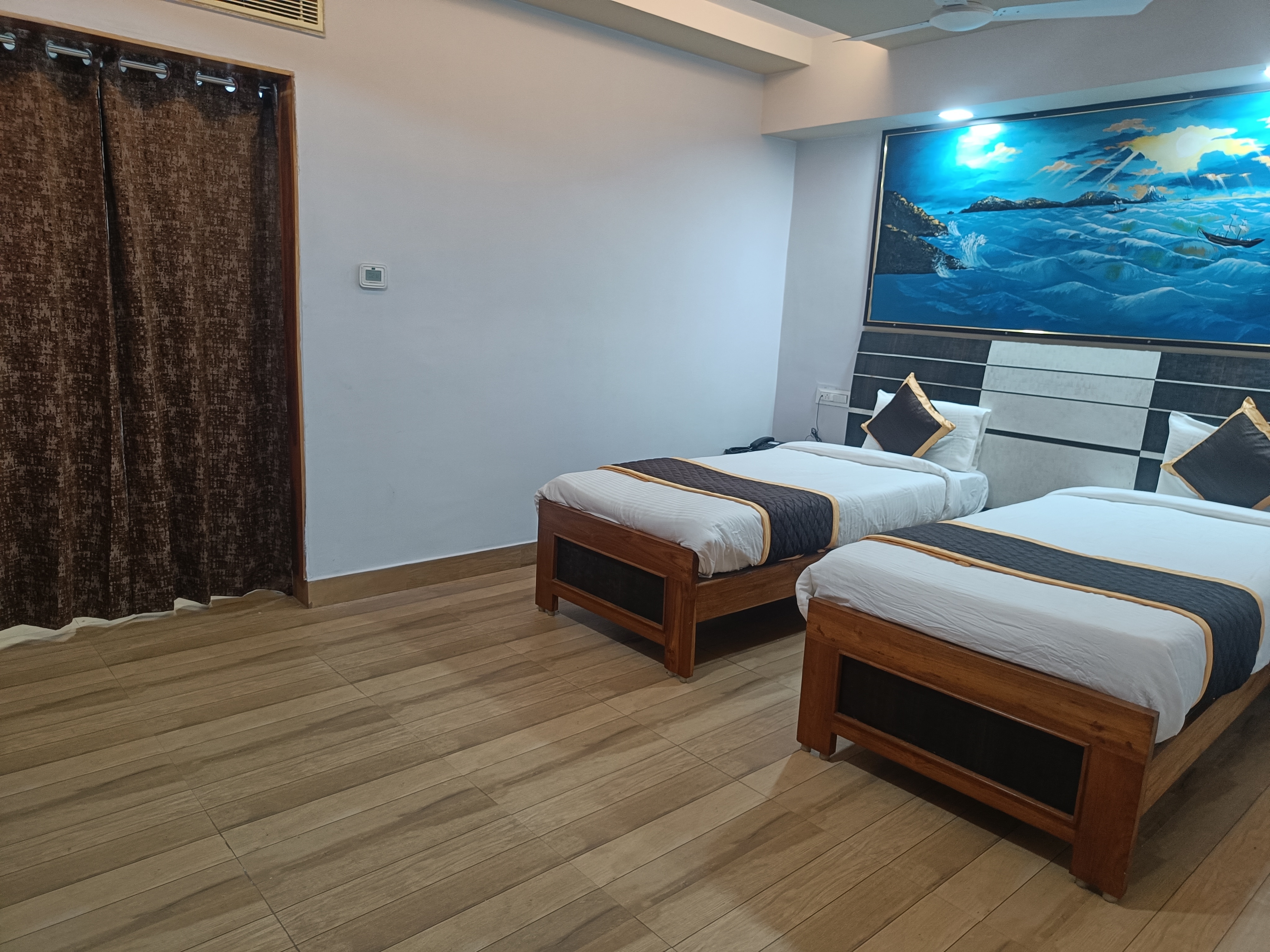 SMART INN (The Guest House) - Tap to explore photos