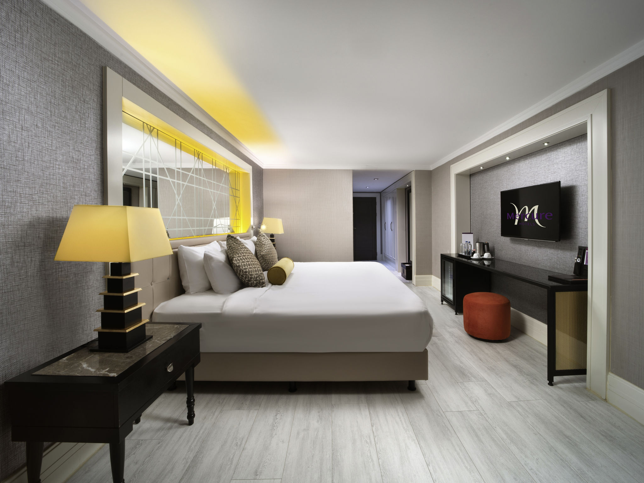 Mercure Istanbul Bomonti - Tap to explore photos