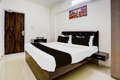 Super Townhouse Vangani Railway Station Formerly Hotel Chadha, Ulhasnagar
