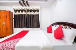 OYO Sa Thirumala Residency Near Himayantnagar Central, Hyderabad
