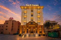 The S Crown - Pure Veg, Somnath