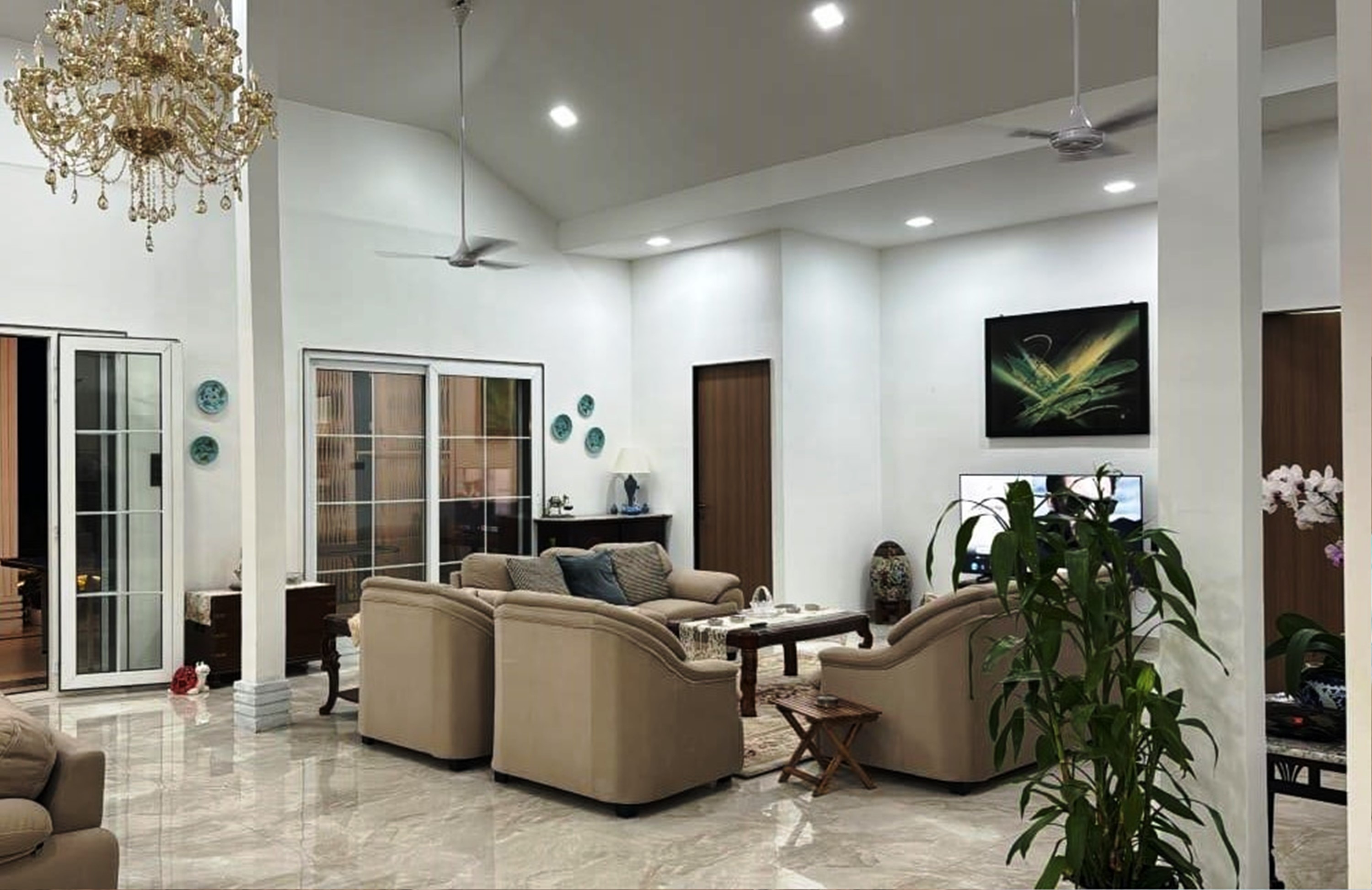 Casa Grande 5 BHK Villa - Tap to explore photos