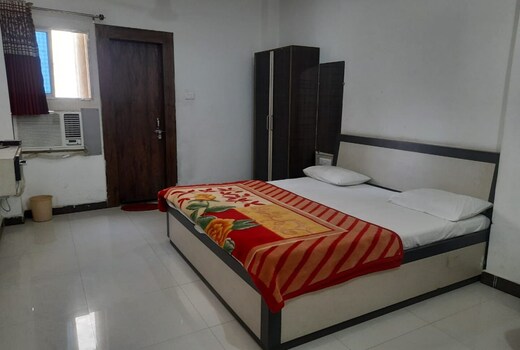 Hotel Mayoday Residency