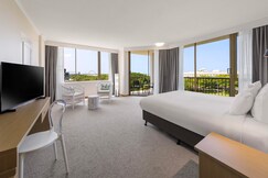 Pacific Hotel Cairns, Cairns
