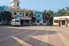 Hotel Ganpati and Lodging, Nevasa