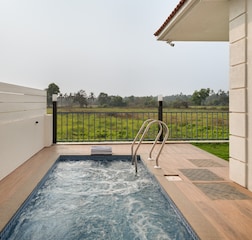 Swimming Pool 4