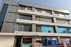 Shahenshah Hotel, Prayagraj