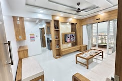 Nesting Nook   Brand  New Top Floor Scenic Retreat, Nashik