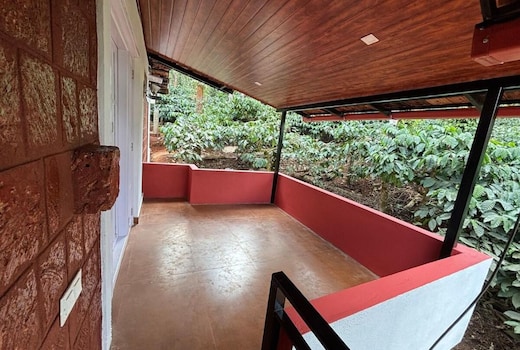 The Perch - Daisy Land, Cherambane, Karnataka