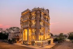 Hotel Classic Crown Udaipur, Udaipur
