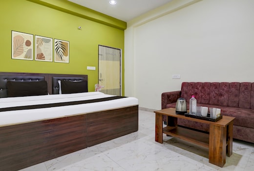 Super Hotel O Samne Ghat