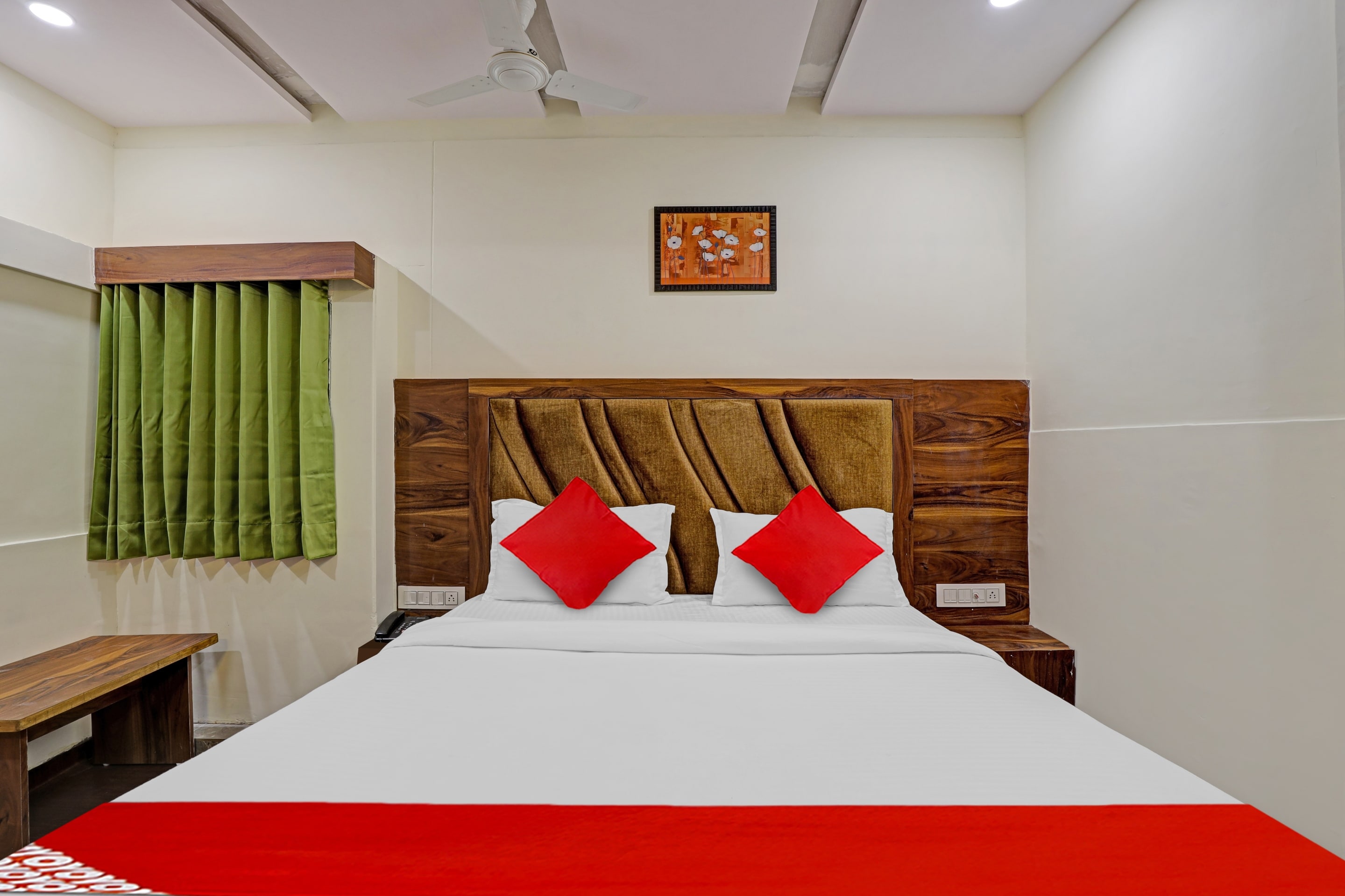 Super Hotel O Swagat Inn - Tap to explore photos