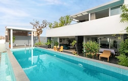 Swimming Pool 1