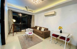 Superior One Bedroom Apartment