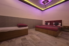 THE STREET HOMESTAY, Bareilly