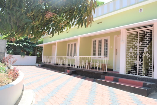 Spice Nest Poopara