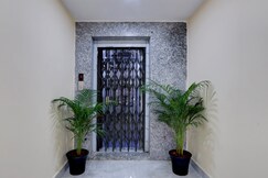 Hotel O Ss ome inn ultra luxury rooms, Hyderabad