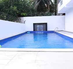 Swimming Pool 1
