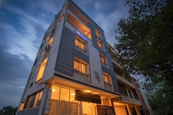 Via The Digamber Inn, Pune