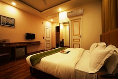 Hotel Evora,NSP-Near Punjabi Bagh, Delhi