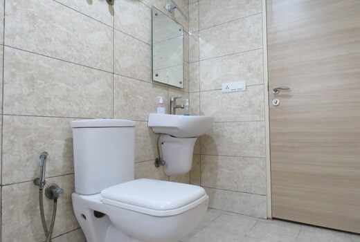 Omax room stay