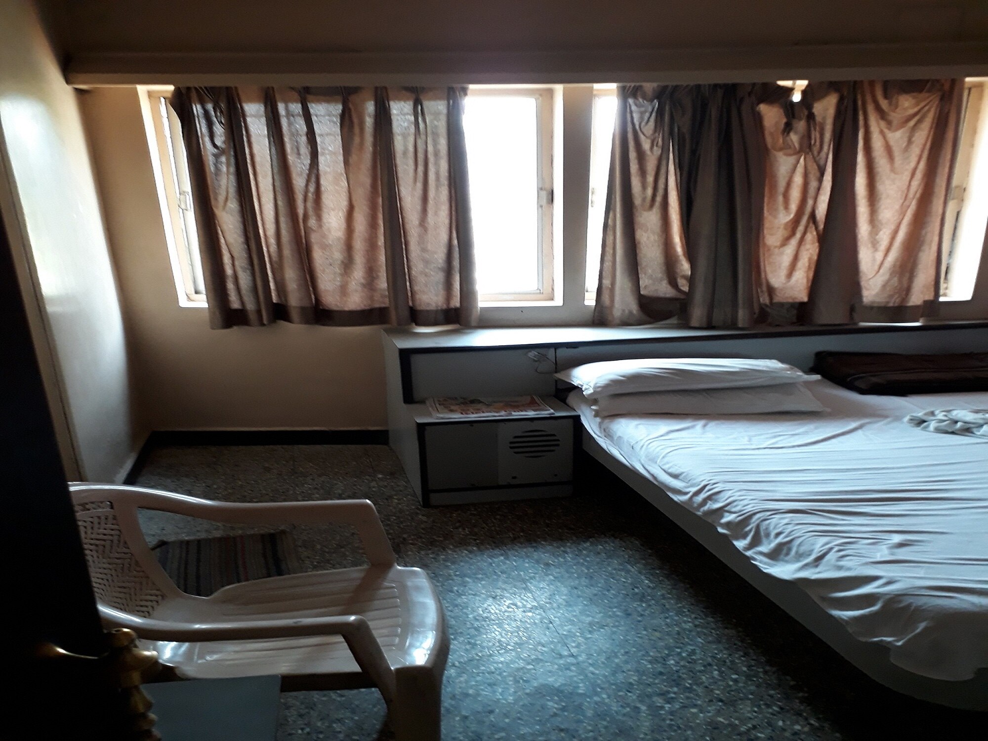 Hotel Girish - Tap to explore photos