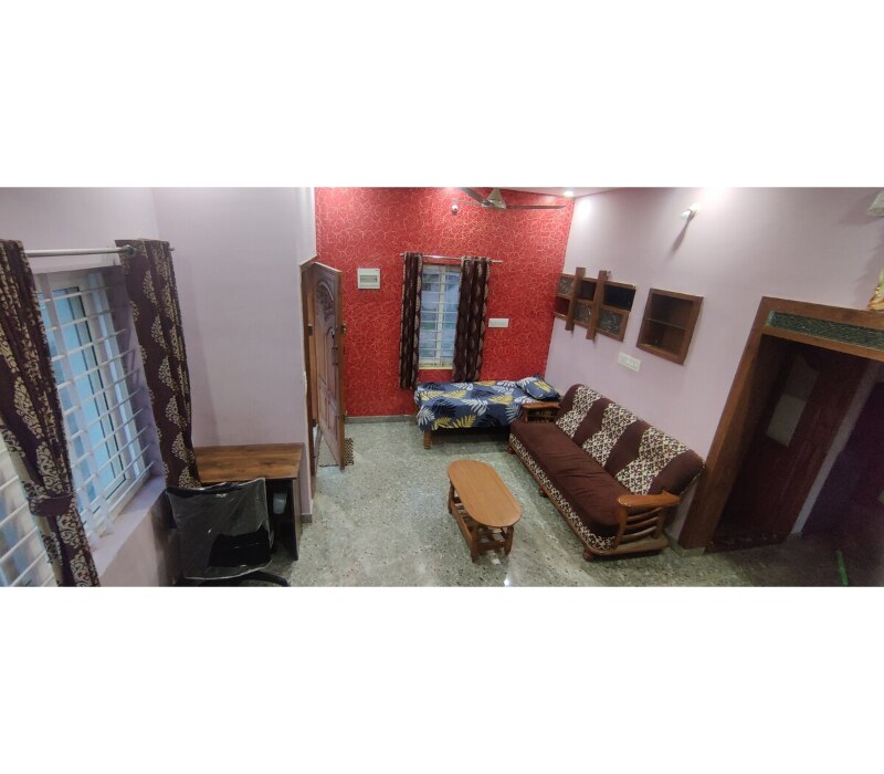 Beautiful corner villa with kitchen and wifi - Tap to explore photos
