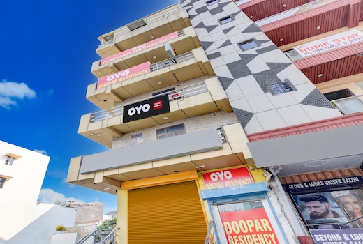 Hotel O Doopar Residency