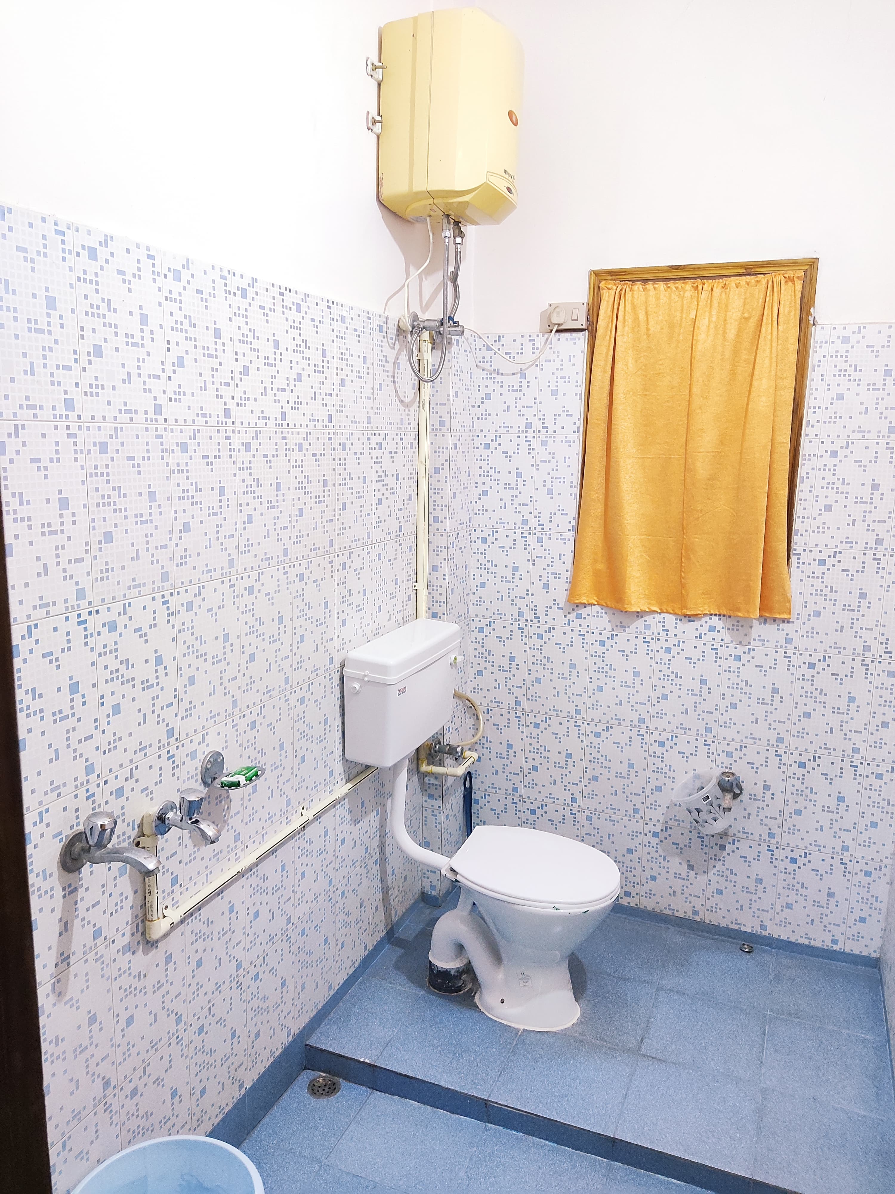 Kanchan Home Stay - Tap to explore photos