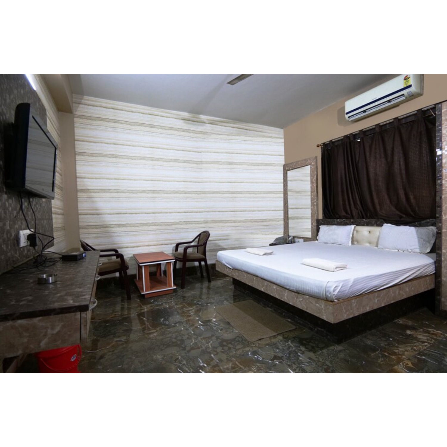 HOTEL PATIALA Dhanbad - Tap to explore photos