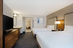 Embassy Suites Chicago Downtown - No Resort Fee, Chicago