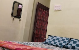 Deluxe AC Room