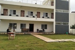 Savindu's Nest, Bangalore