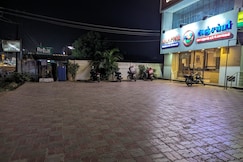 Hotel Prakash Residency with EV Station, Tiruchirappalli