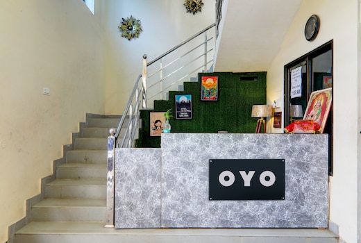 Hotel O Ramadhya Palace