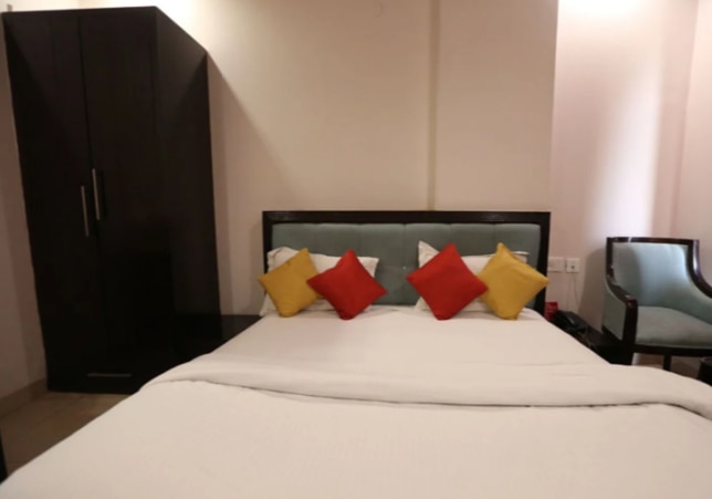 Royal Park Hotels & Resorts - Tap to explore photos