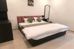 FabHotel Swastik Villa, Varanasi