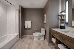 Hilton Garden Inn Anaheim Resort, Orange