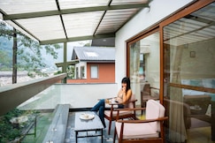 Granny's Den Resort by ELIVAAS, Dehradun