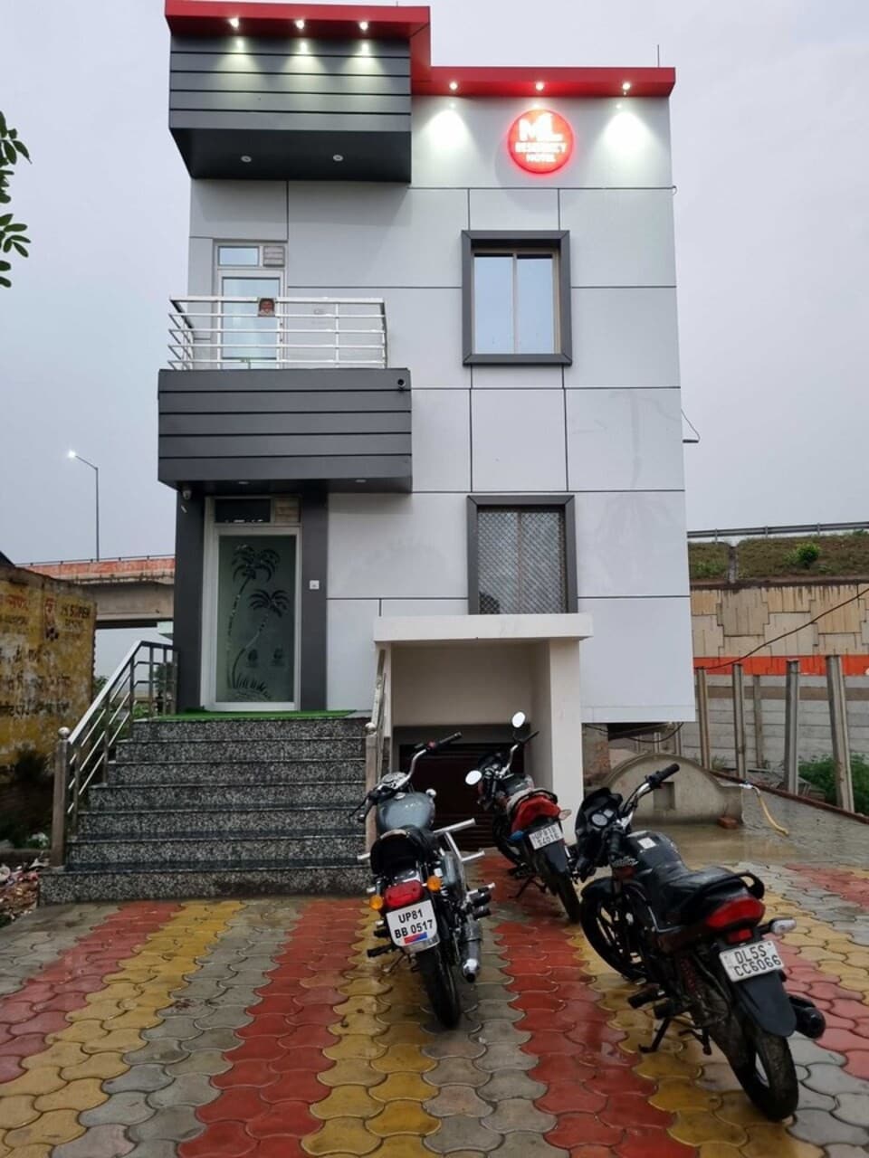 Hotel O 810903 Hotel Ml Residency - Tap to explore photos