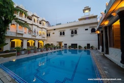 Hotel Mahendra Prakash, Udaipur