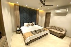 Hotel Pals Inn, Patel Nagar, Delhi