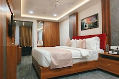 Hotel Aditi Landmark., Umargam